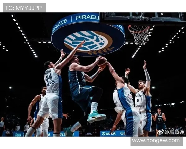 美国与希腊篮球对决比分揭晓精彩瞬间回顾