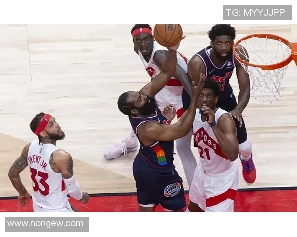 热火与76人季后赛对决分析球队战术与球员表现全面解读