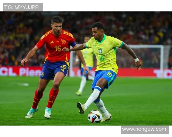 西班牙与瑞士足球友谊赛精彩对决展现两国足球风采与实力